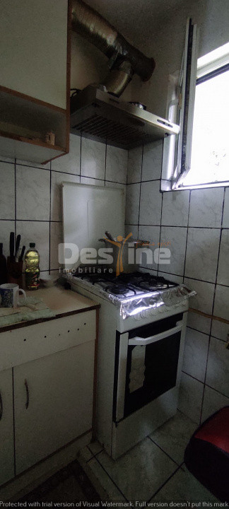 Tătărași - Ciurchi Ap. 3 cam., SD, SU 37 mp, et2, bloc din 1964