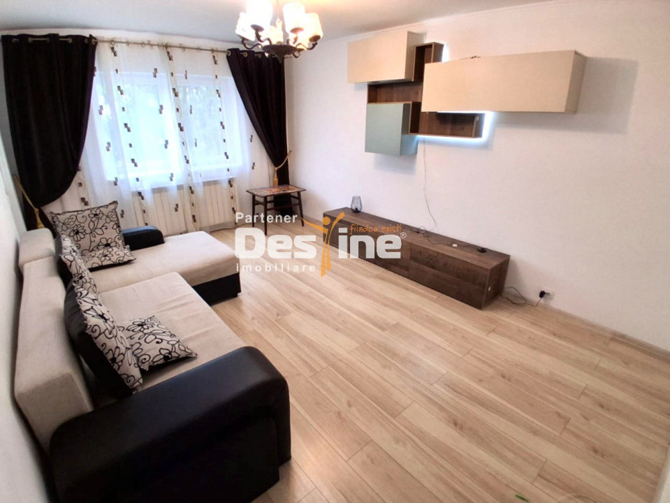 Apartament 2 camere decomandat 50mp utili boxa si loc de parcare mutare imediata