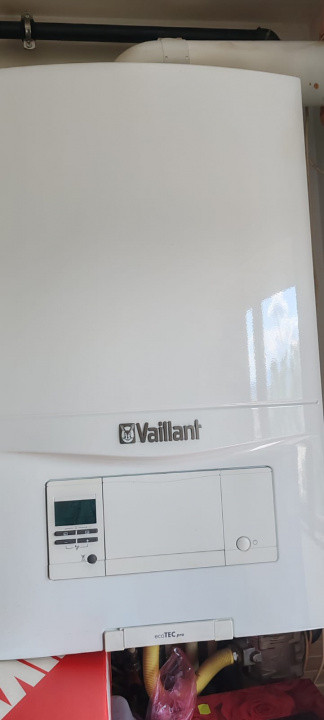 Apartament decomandat 2 camere  55 MP, etaj 3, STUPINI, 