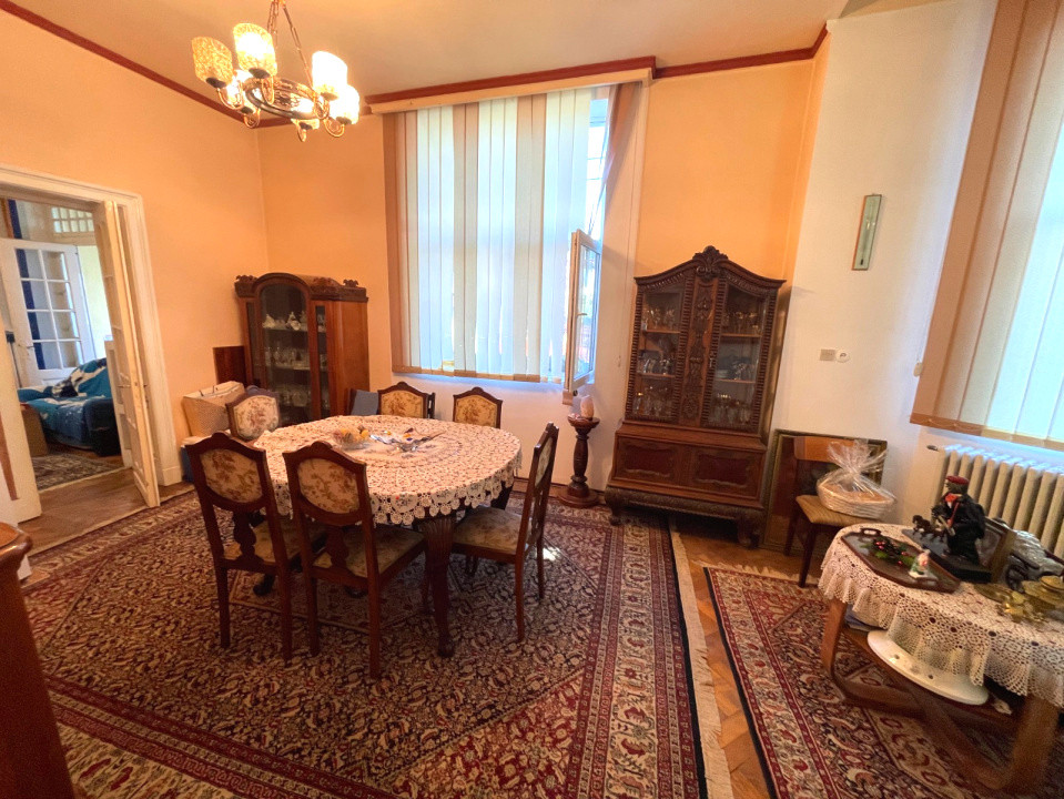 Casa Central Bulevardul Castanilor Ploiesti