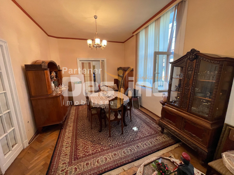 Casa Central Bulevardul Castanilor Ploiesti