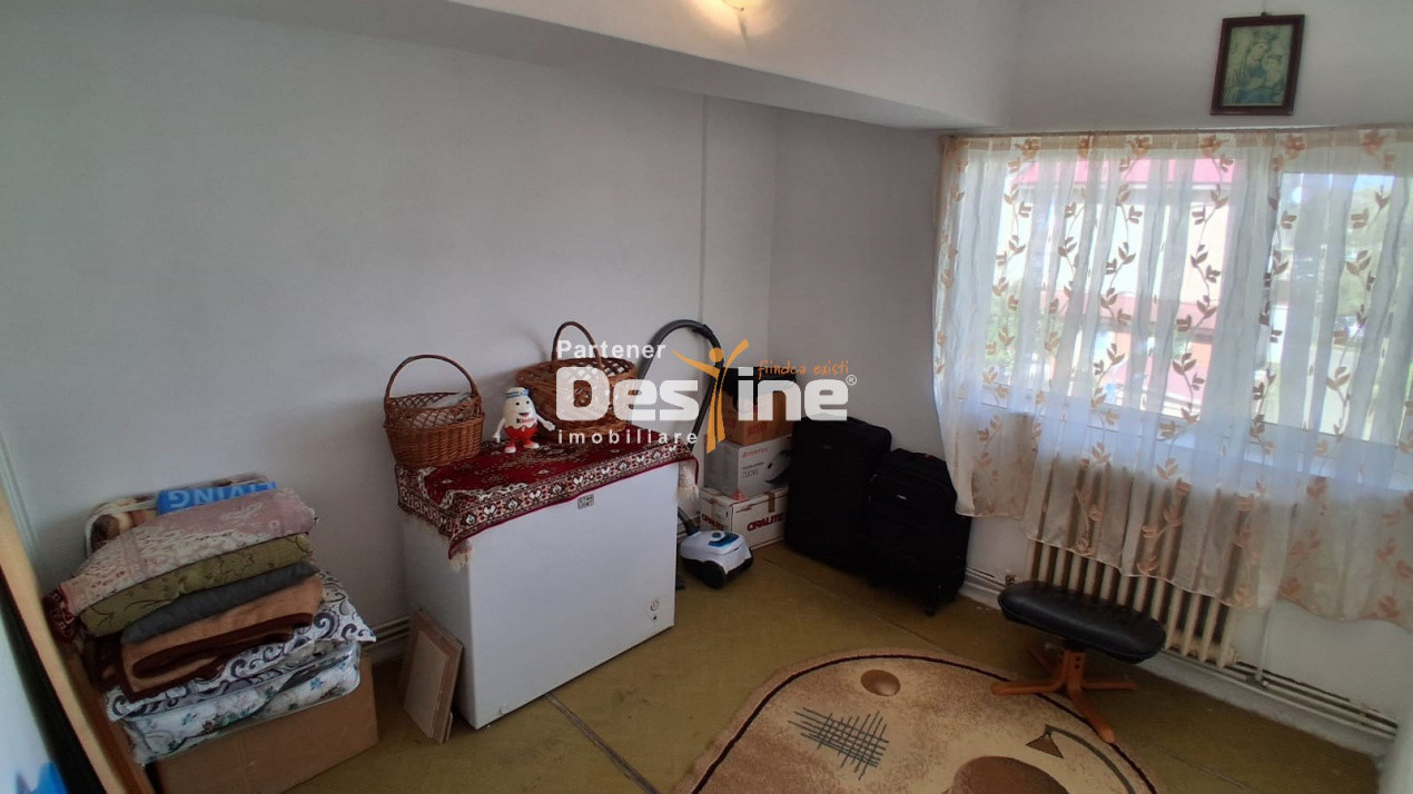 Apartament 3 camere decomandat 70.74mp etaj2 Valea Lupului