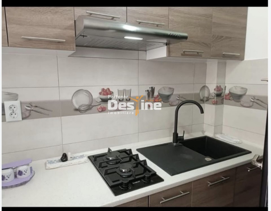 Bld. Poitiers - Chirie, Camera camin 17mp mobilata și utilata