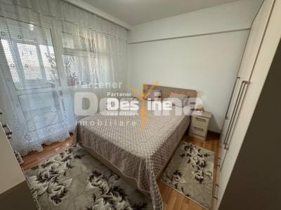 Apartament mobilat și utilat, 3 camere, 70 mp, lift nou – zona Primăriei Pașcani
