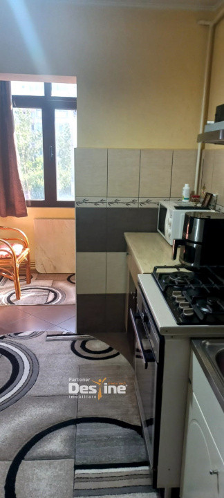 Apartament 3 camere, decomandat , Alexandru cel Bun 