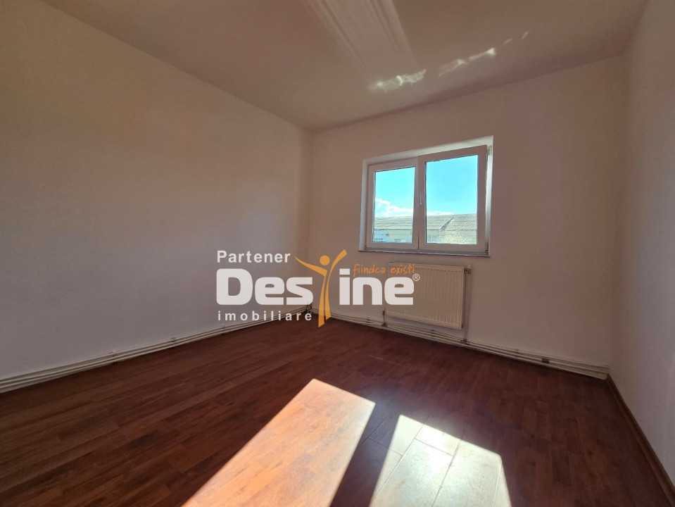 GALATA, Apartament 3 camere, decomandat, 59 MP