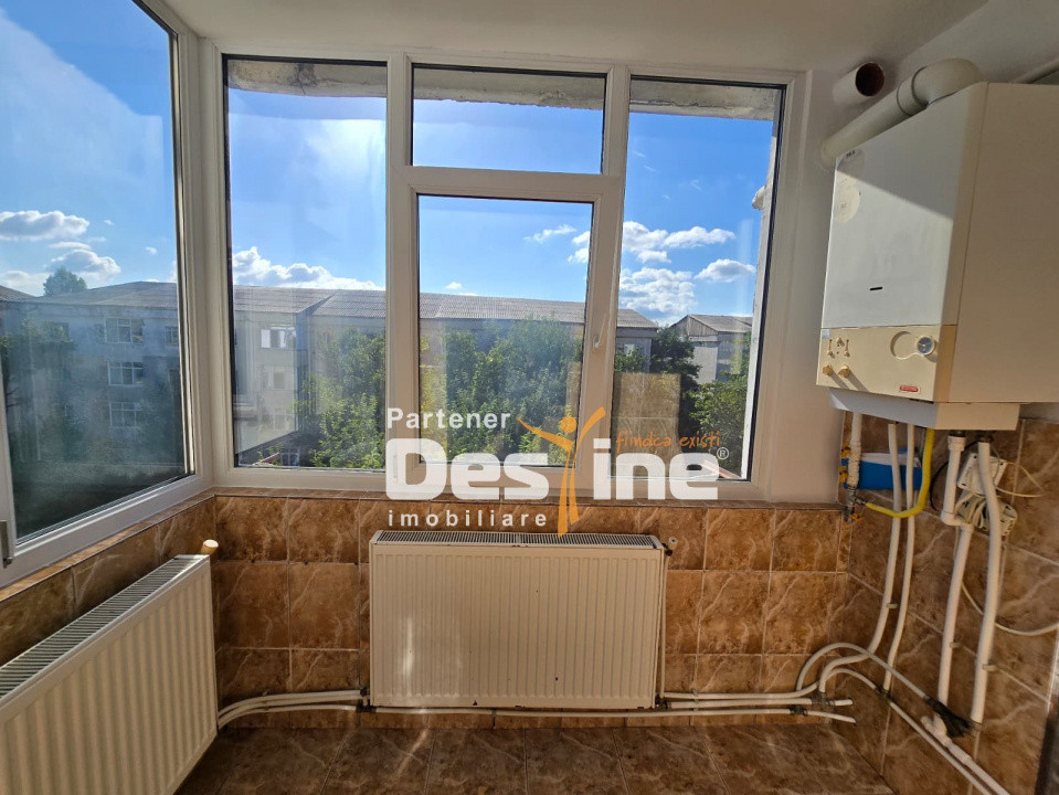 GALATA, Apartament 3 camere, decomandat, 59 MP