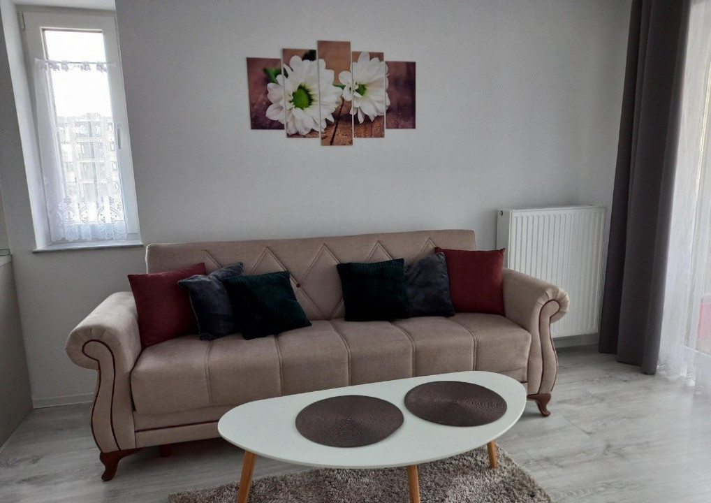 Studio etajul 1 cu balcon si loc de parcare, vis a vis mall Coresi Kasper