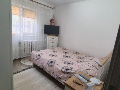 Baza 3- Apartament 2 camere, mobilat si utilat- etajul 1 