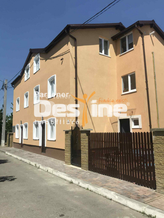 Casă tip duplex P+2, 120 mp/unitate, curte 40 mp – Cartier Aerodrom Pașcani