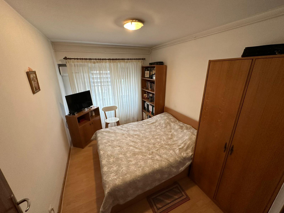 Pacurari- Apartament 3 camere,2 bai- Mobilat si utilat 