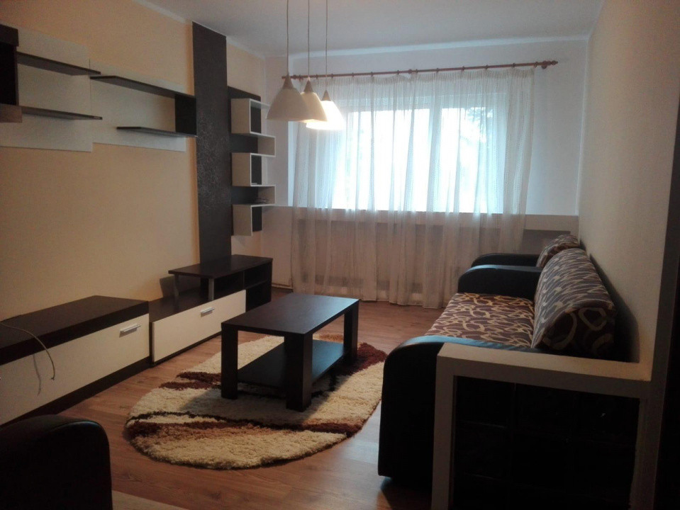 Apartament cu 3 camere 65 mp, loc de parcare si boxa, situat in Craiter
