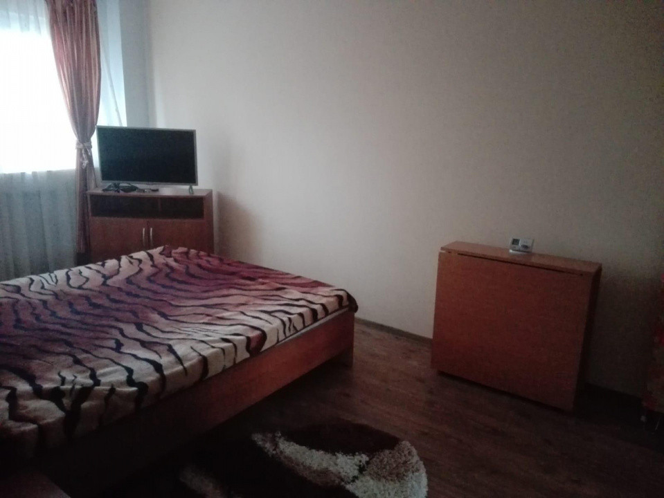 Apartament cu 3 camere 65 mp, loc de parcare si boxa, situat in Craiter
