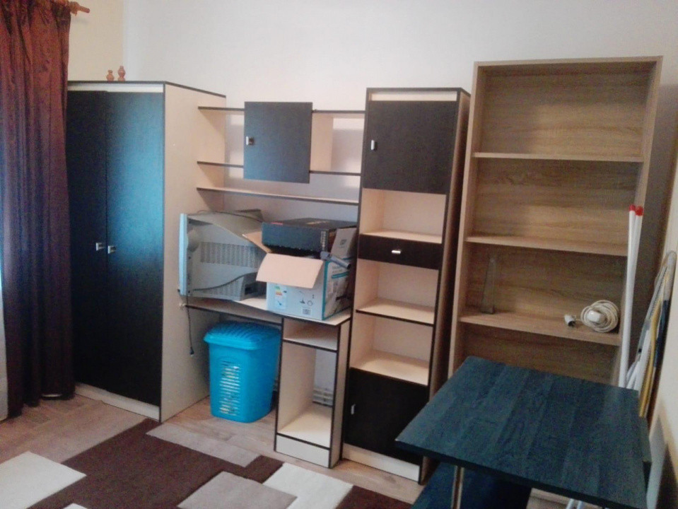 Apartament cu 3 camere 65 mp, loc de parcare si boxa, situat in Craiter