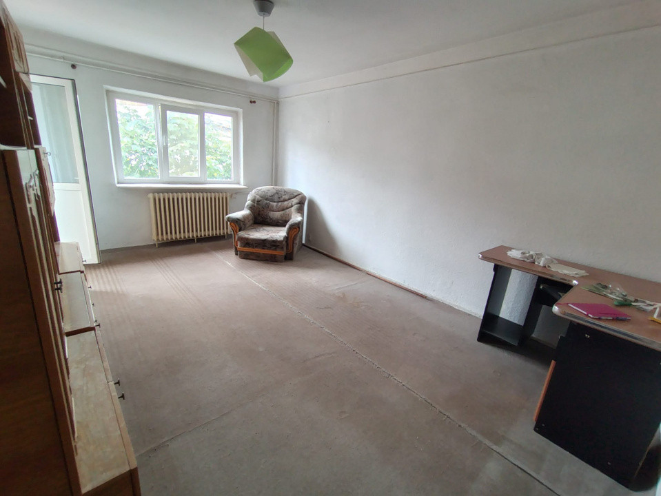 Nicolina 2- Apartament 2 camere decomandat- LIBER 