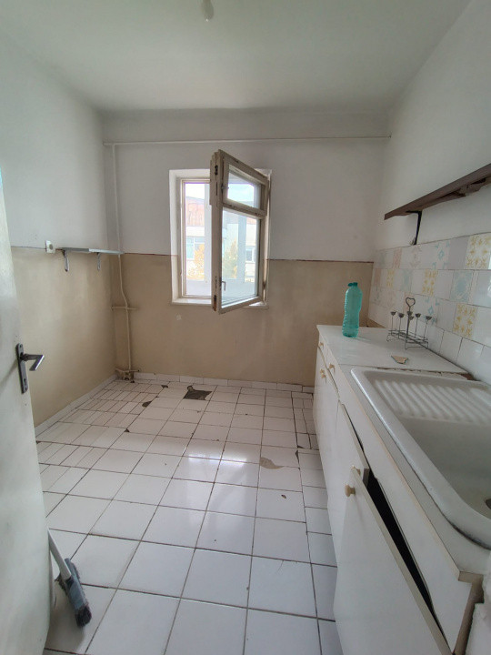 Nicolina 2- Apartament 2 camere decomandat- LIBER 