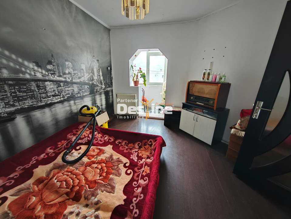 CUG - Apartament 3 camere DECOMANDAT 77 mp