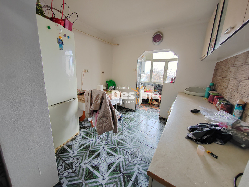 CUG - Apartament 3 camere DECOMANDAT 77 mp