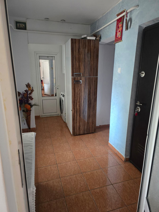 Targu Cucu- Apartament 3 camere decomandat