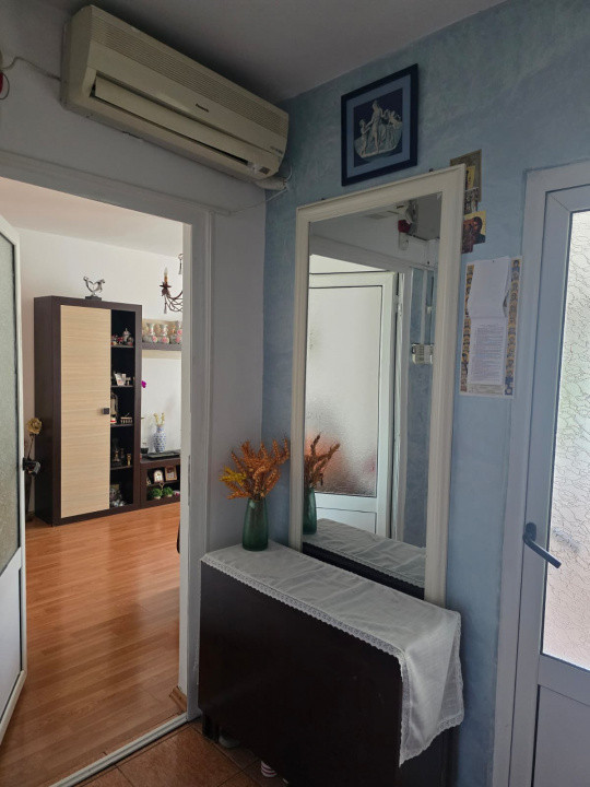 Targu Cucu- Apartament 3 camere decomandat