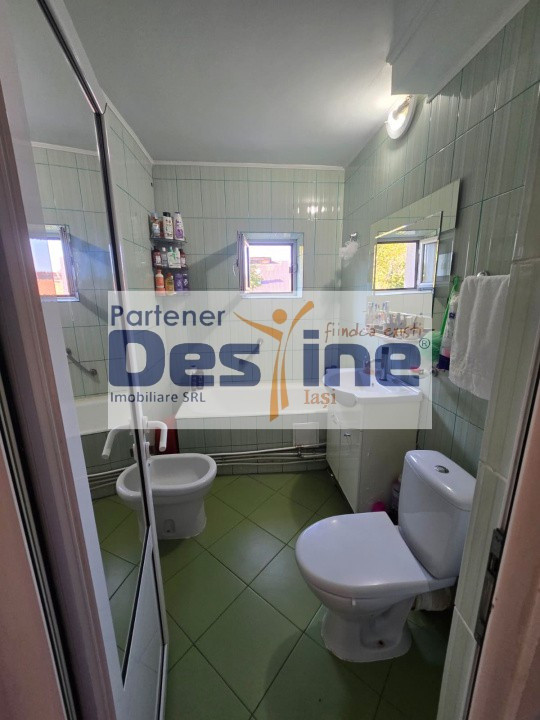 Targu Cucu - Apartament 3 camere decomandat - 68mp