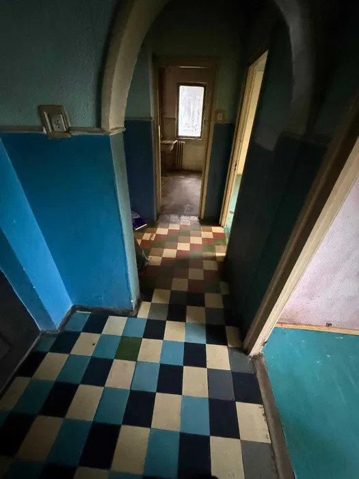 Mircea cel Batran- Apartament 2 camere decomandat 