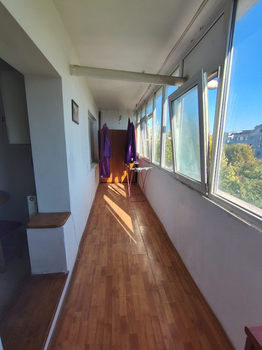 Nicolina- Apartament 2 camere decomandat- Liber 