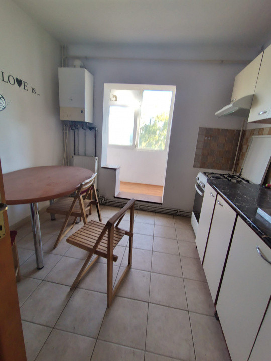 Nicolina- Apartament 2 camere decomandat- Liber 