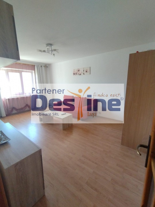 Apartament 2 camere decomandat | Nicolina | Etaj 3 | Centrală proprie | 58 mp