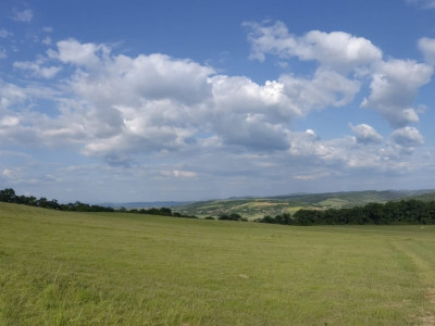 VAND TEREN INTRAVILAN, ZONA IN DEZVOLTARE, DEJ