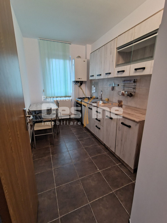 Apartament de vânzare | 3 camere | decomandat | zona PĂCURARI, jud. IAȘI |