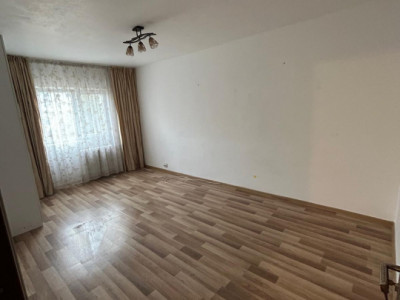 Apartament 2 camere  Nicolina str. Egalitatii-nemobilat