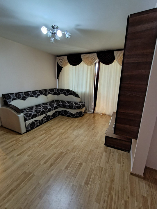 Cantemir- Apartament 2 camere, etaj intermediar-Mobilat 