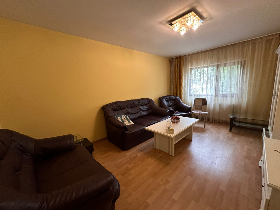 Apartament 3 camere Pacurari - Moara de Foc