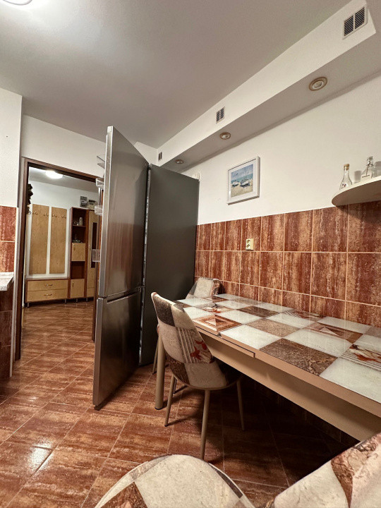 Apartament 3 camere Pacurari - Moara de Foc