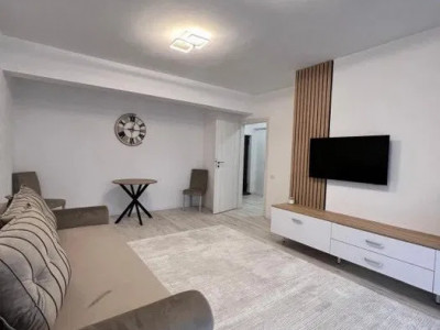 Apartament 2 camere decomandat 64 mp, loc de parcare si balcon, zona Tractorul 