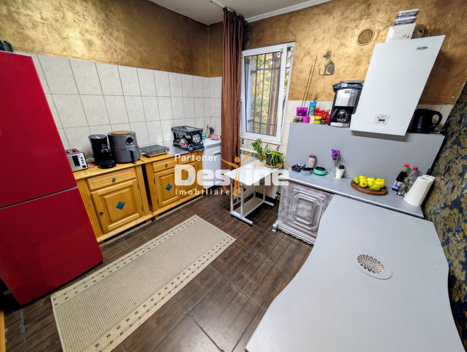 Spatiu comercial Apartament 2 camere 48 mp renovat complet utilat salon Podu Roș