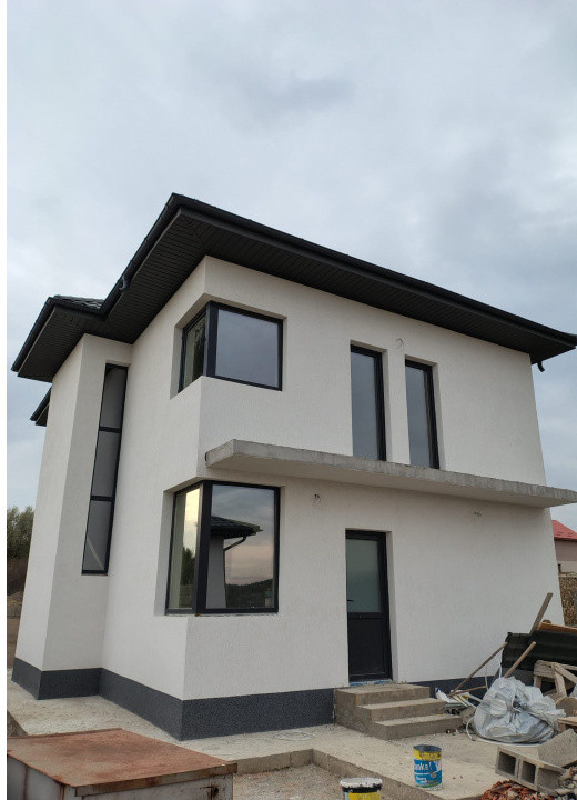 Rediu- Valea Lupului, Vila individuala P+1, 4 camere, 2 bai, 100 mp utili.