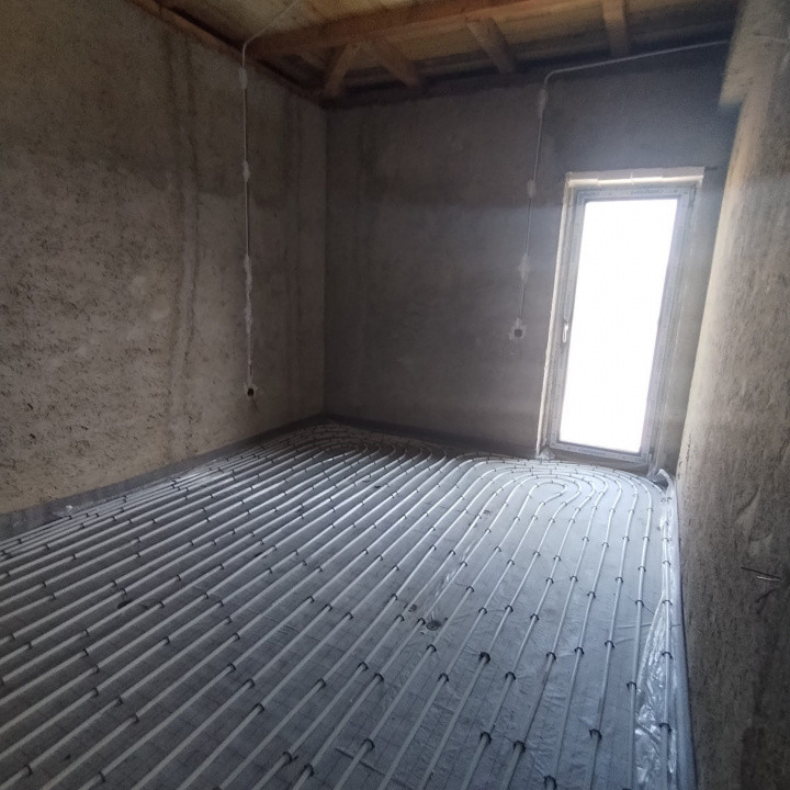 Rediu- Valea Lupului, Vila individuala P+1, 4 camere, 2 bai, 100 mp utili.