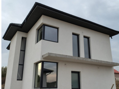 Rediu- Valea Lupului, Vila individuala P+1, 4 camere, 2 bai, 100 mp utili.