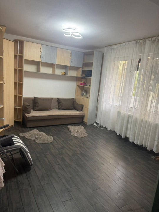 GARSONIERA DE VANZARE GIULESTI SARBI