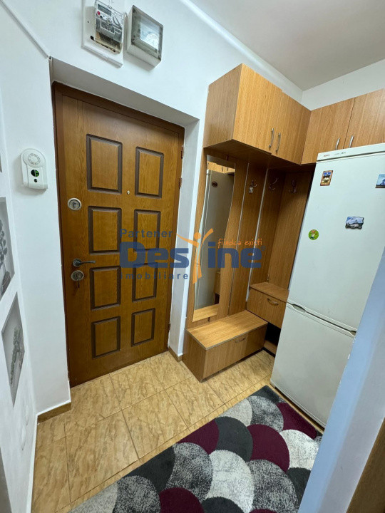 Apartament 1 camera etaj 1 - Gradinari - mobilat si utilat disponibil imediat 