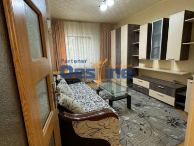 Apartament 1 camera etaj 1 - Gradinari - mobilat si utilat disponibil imediat 