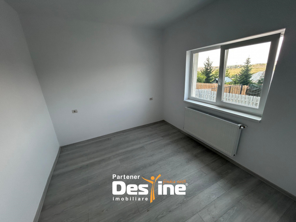Casă individuală 120 mp 135.000 euro la asfalt cu toate utilitatile incluse