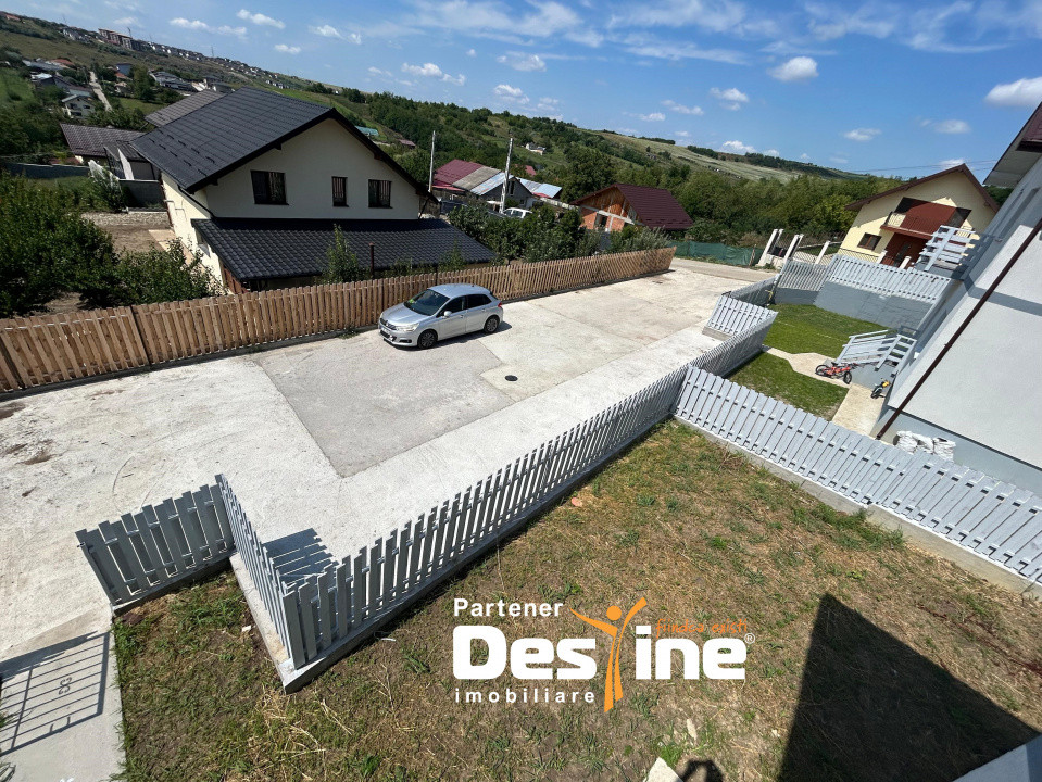 Casă individuală 120 mp 135.000 euro la asfalt cu toate utilitatile incluse