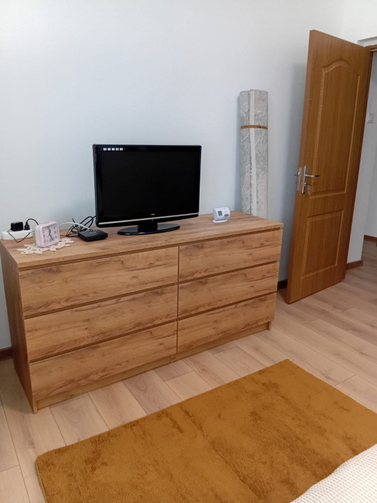 Apartament 2 camere recent renovat, 54 mp, situat la parter in cartierul Astra 