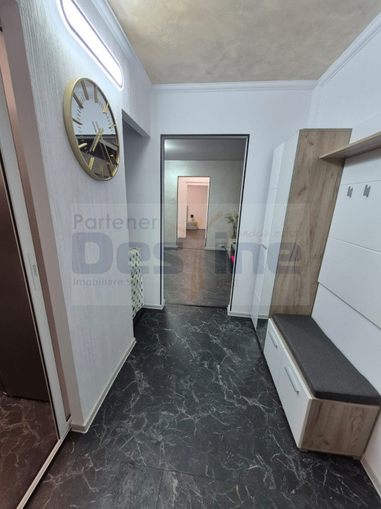 Apartament 2 camere-Semidecomandat- Podu Ros