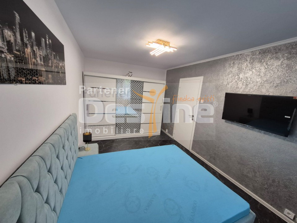 Apartament 2 camere, Semidecomandat,  50 mp, Etaj 2, Centrala termica -Podu Roș 