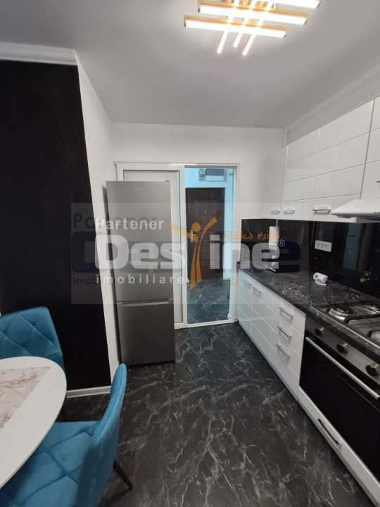 Apartament 2 camere, Semidecomandat,  50 mp, Etaj 2, Centrala termica -Podu Roș 