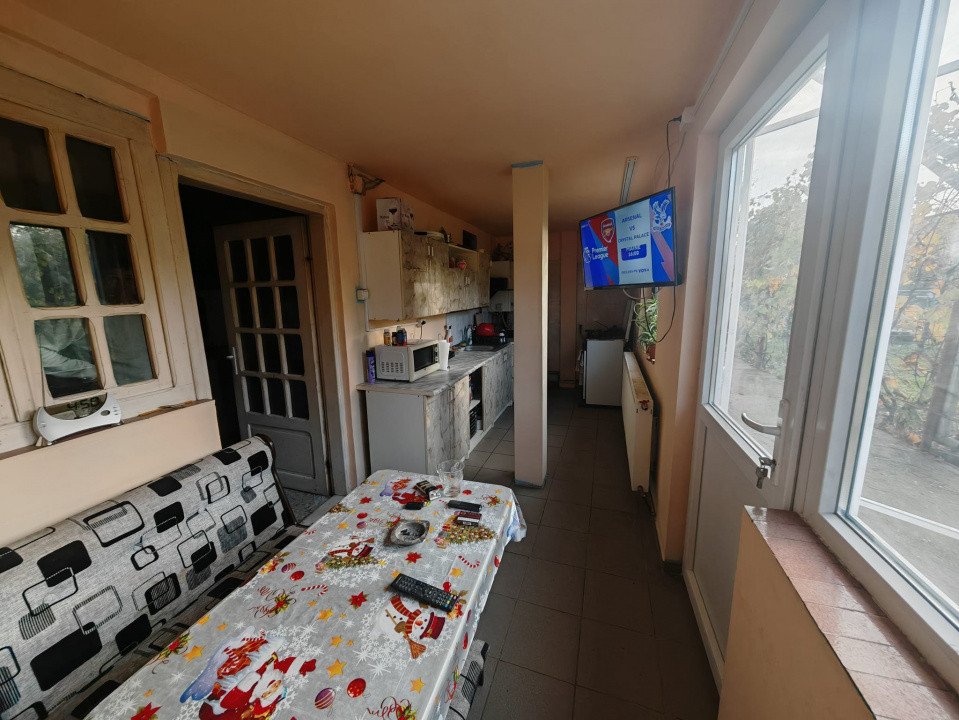 Constructie S+P+1E+M si teren generos 2014 mp, I.L. Caragiale, Dambovita